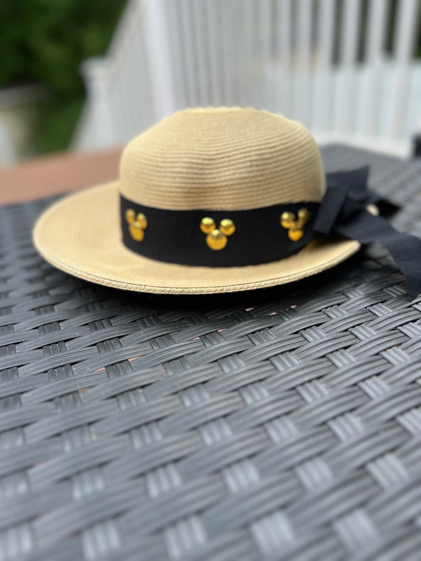 Straw Hat with ribbon